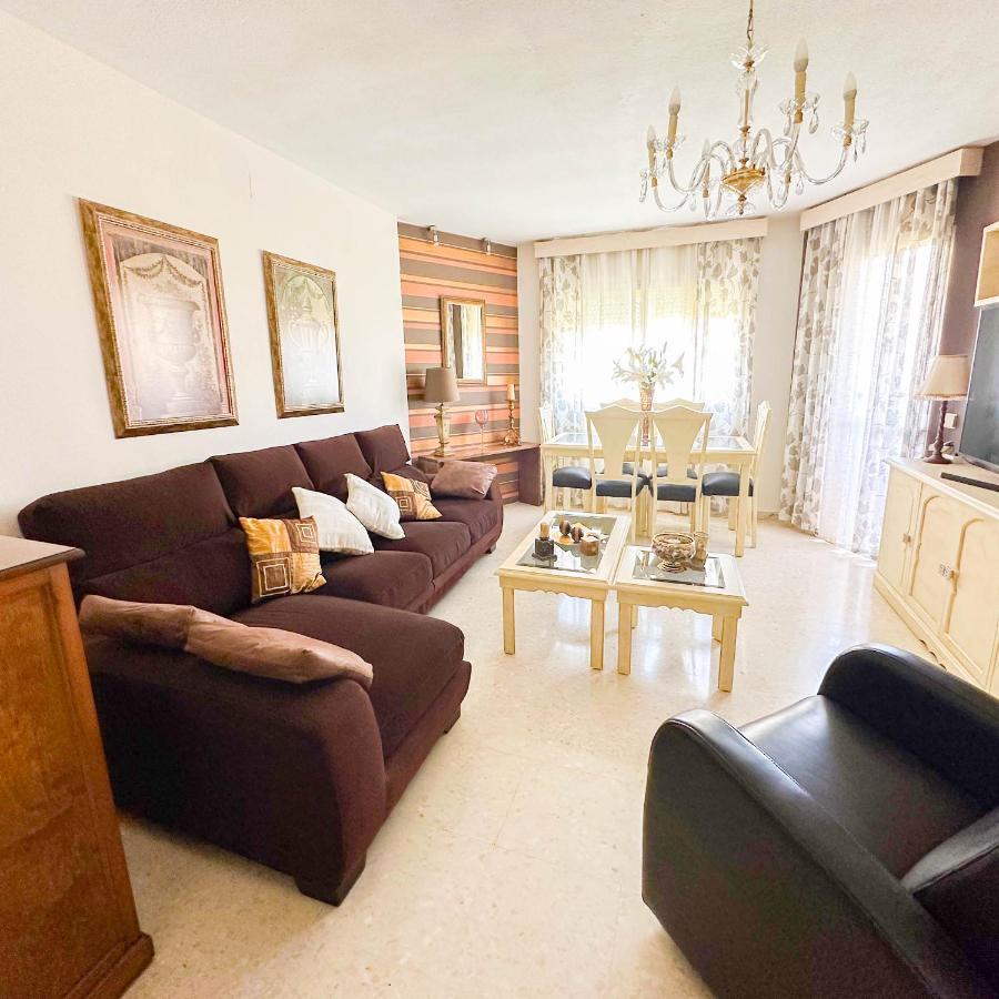 Apartament Catalina - Close To The Beach Estepona Bagian luar foto